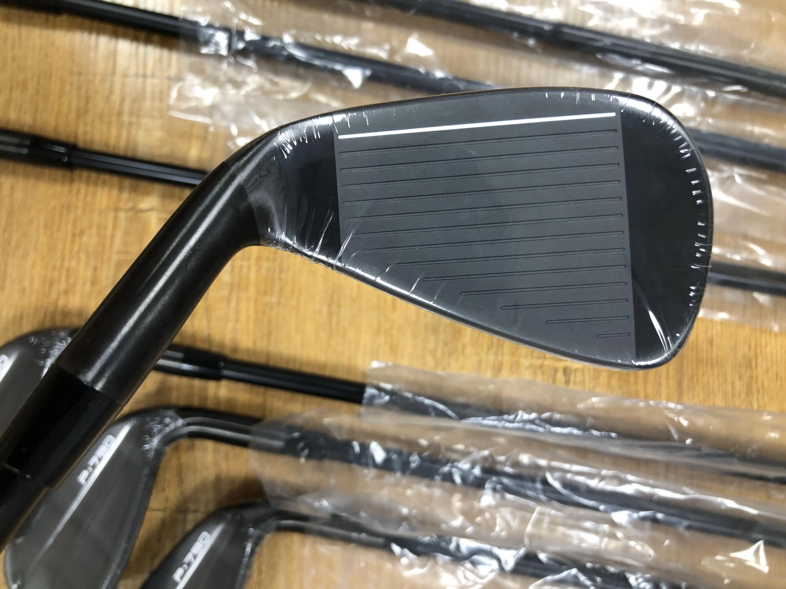 TAYLORMADE P790 IRON 4-PW BLACK 2023 - Image 5